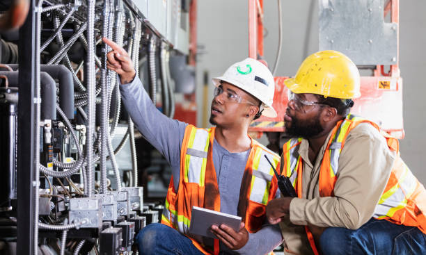Best Licensed Electrician  in Mangum, OK